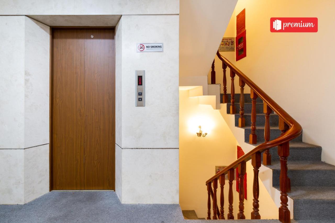Reddoorz Ura Hotel Hung Phuoc 4 Ho Chi Minh-staden Exteriör bild